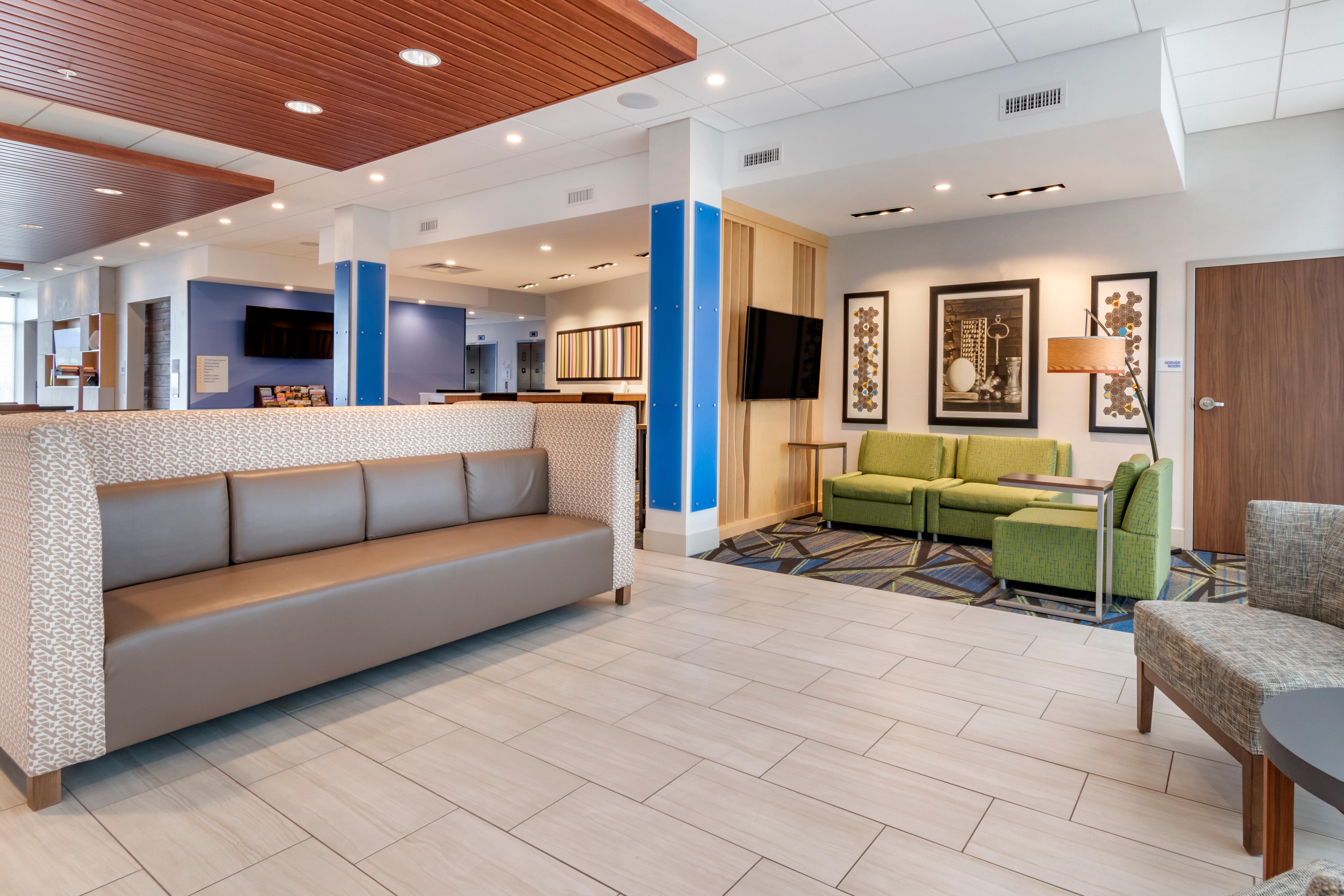 Express & - Lancaster - By Ihg Hotel