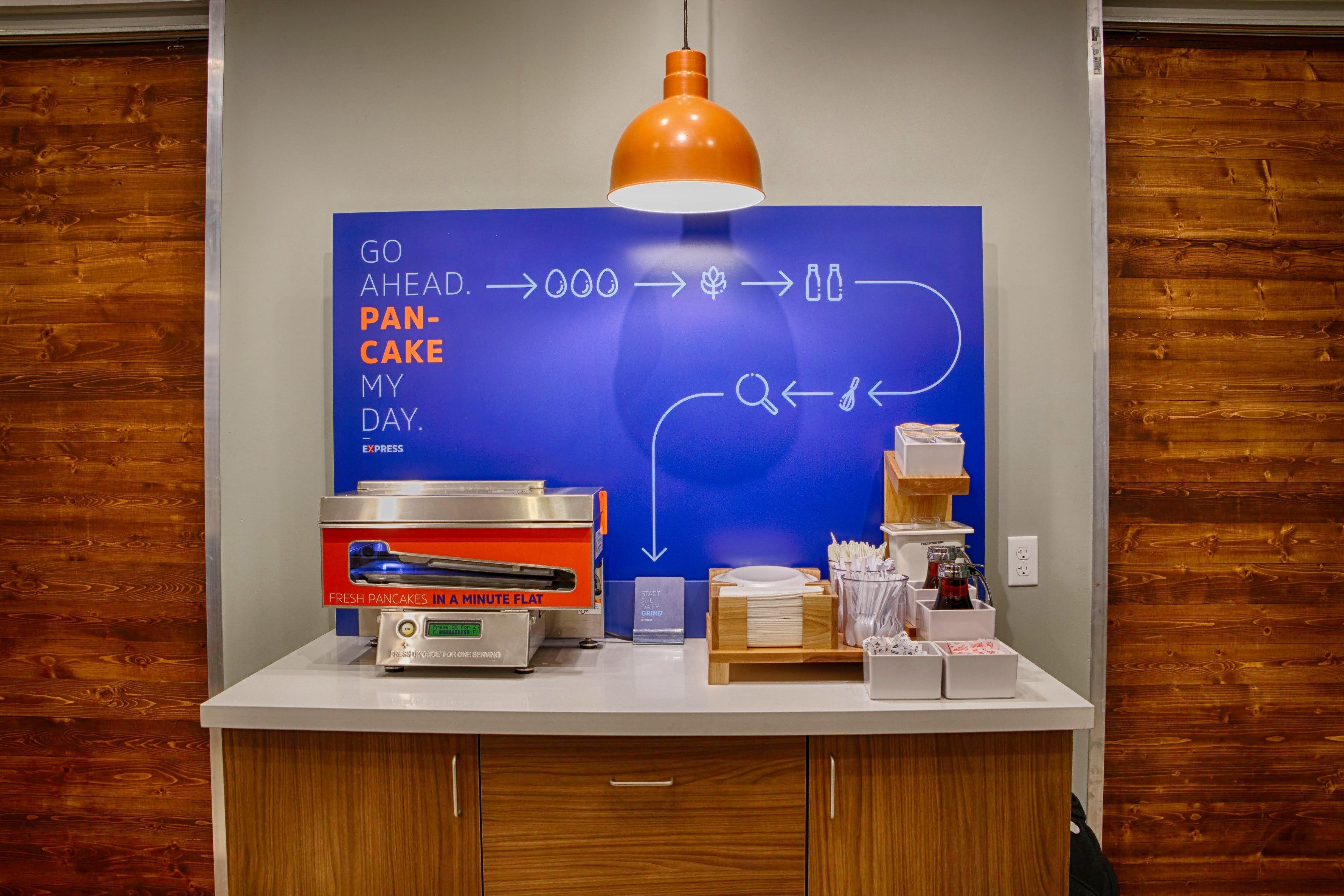 Express & - Lancaster - By Ihg